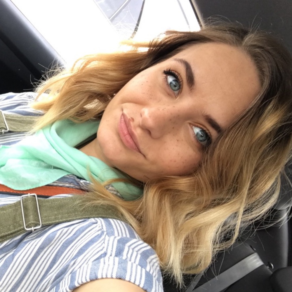 Meet your Posher, Zoe